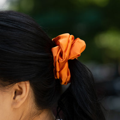 #color_satin-naranja