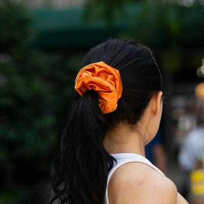 #color_satin-naranja