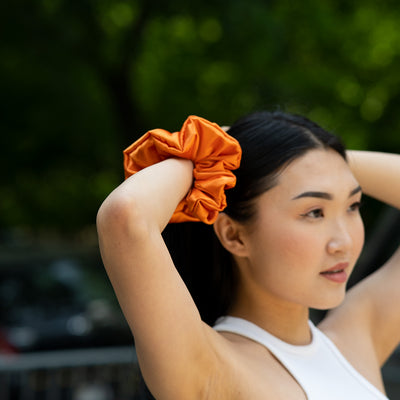 #color_satin-naranja