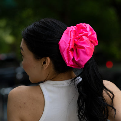 #color_satin-fucsia
