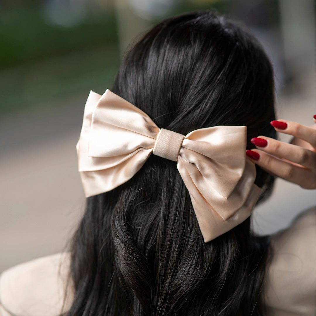 #color_satin-dorado