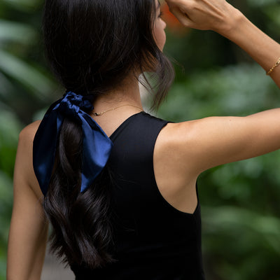 #color_satin-azul-oscuro