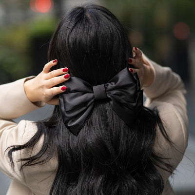 #color_satin-negro