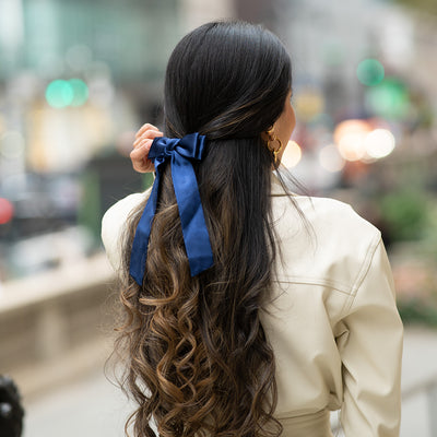 #color_satin-azul