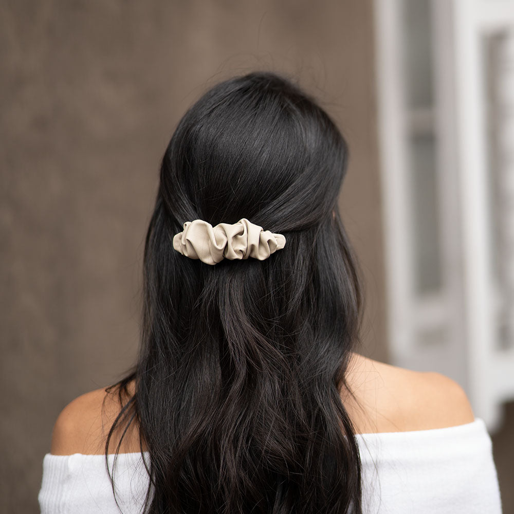 Hair Clips - Oruguitas Cuerina