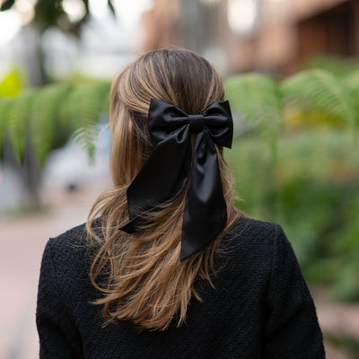 #color_satin-negro