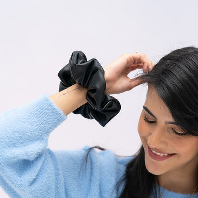SCRUNCHIES - Cuerina