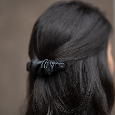 Hair Clips - Oruguitas Cuerina