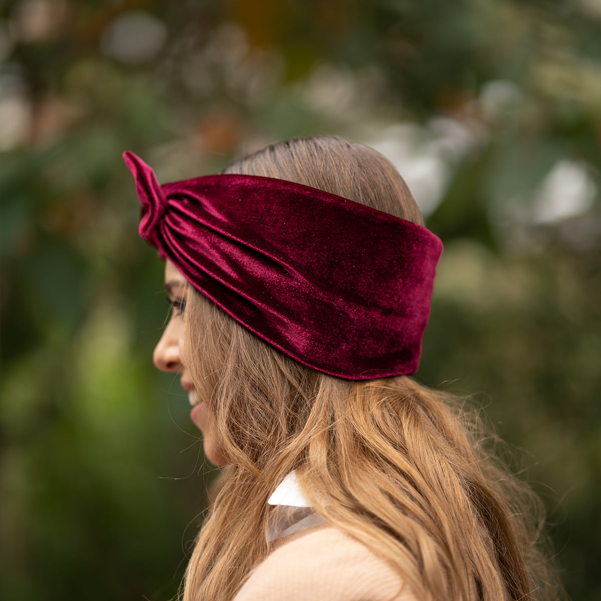 Turbantes para el cabello en terciopelo de varios colores