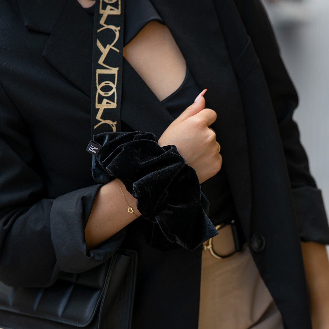#color_velvet-negro