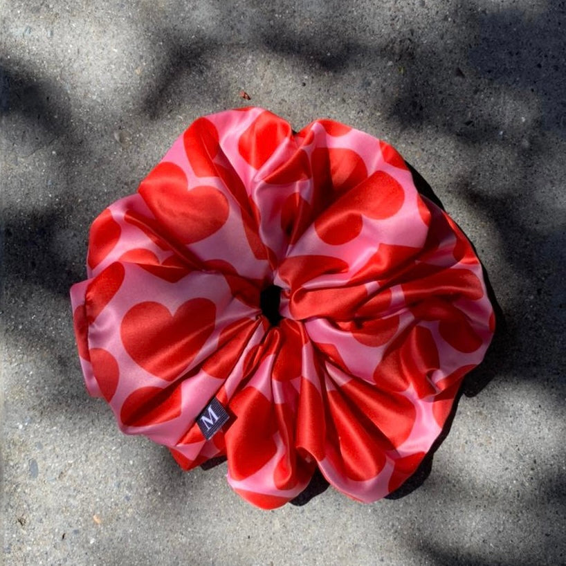 Scrunchie - LOVE Oversized