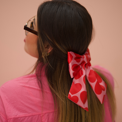 Moño - Large Love Bow