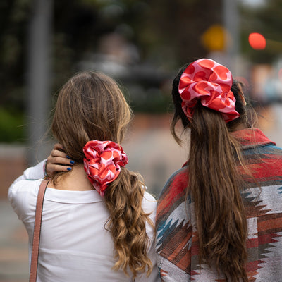 Scrunchie - LOVE Oversized