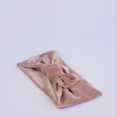 Turbante media cabeza rosado en terciopelo