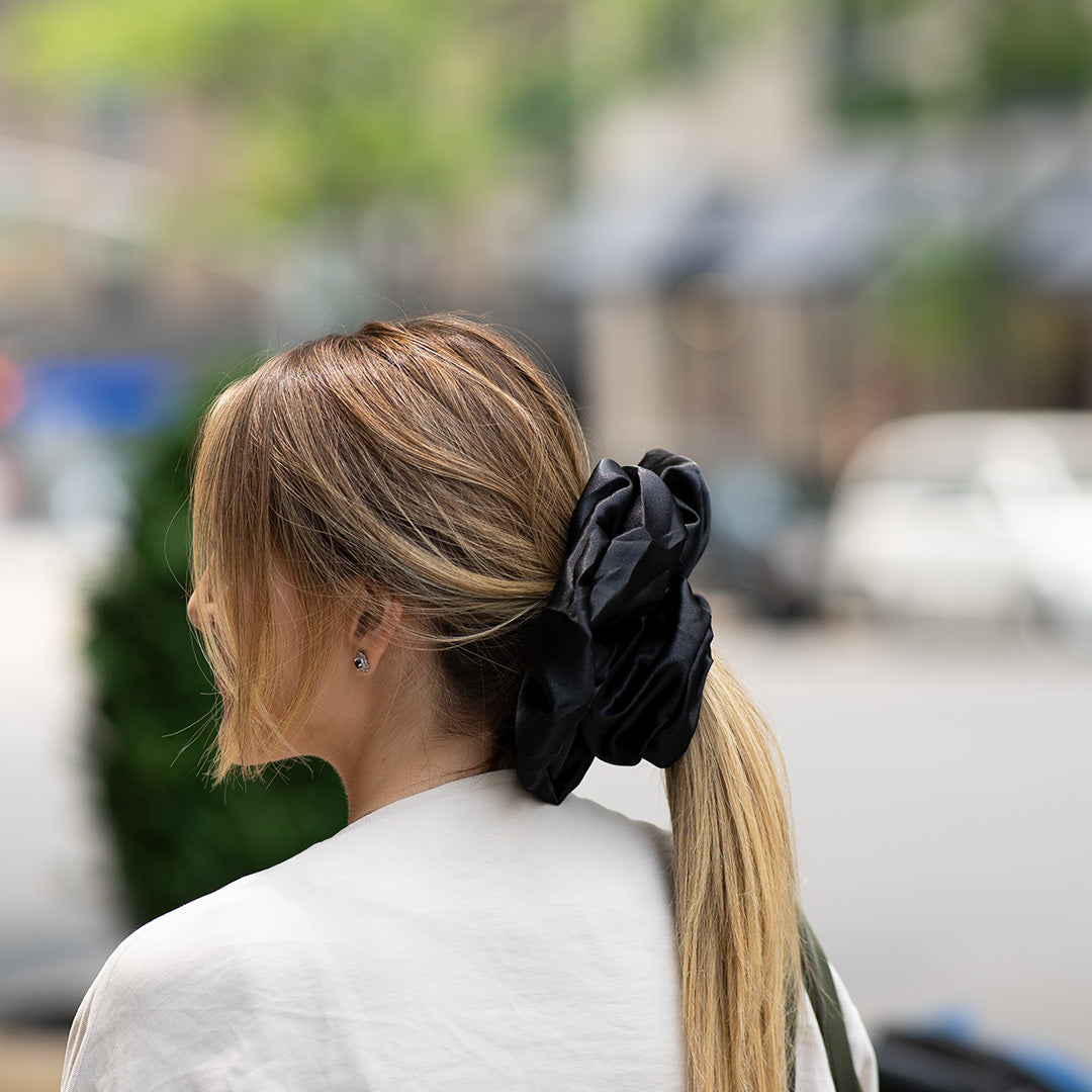 Scrunchies - Negra Oversized