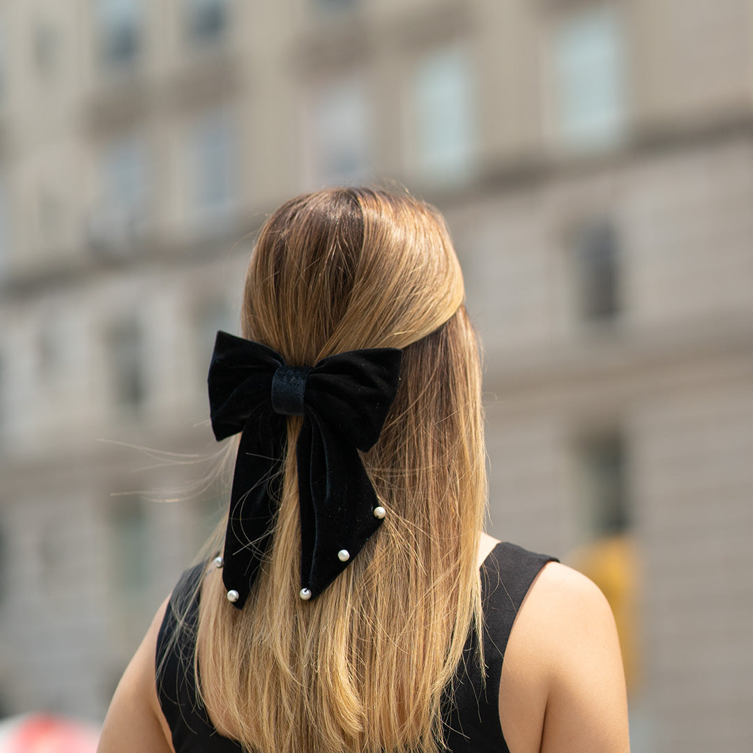 Moño - Large Black Bow / pearls