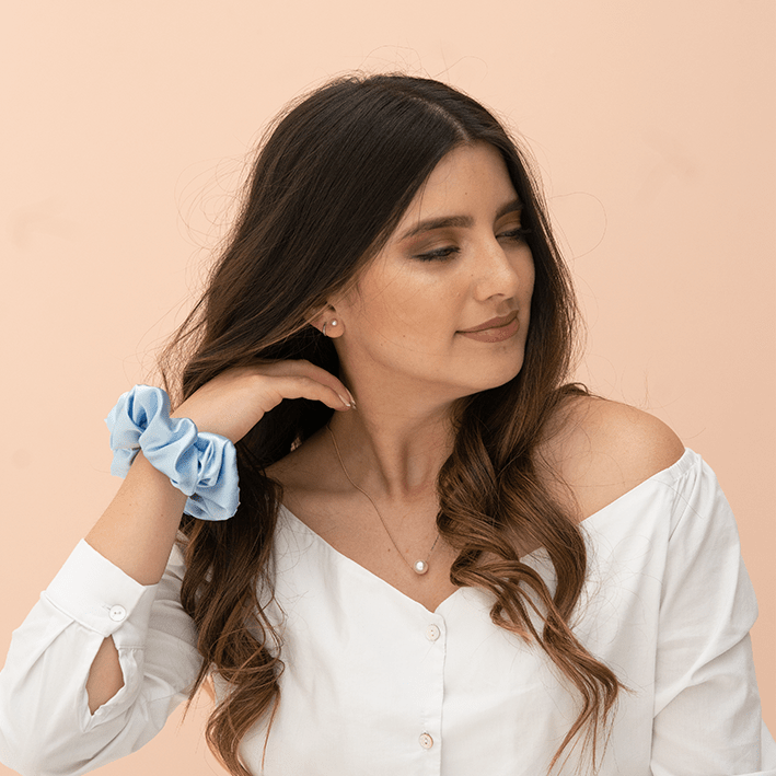 #color_satin-baby-blue